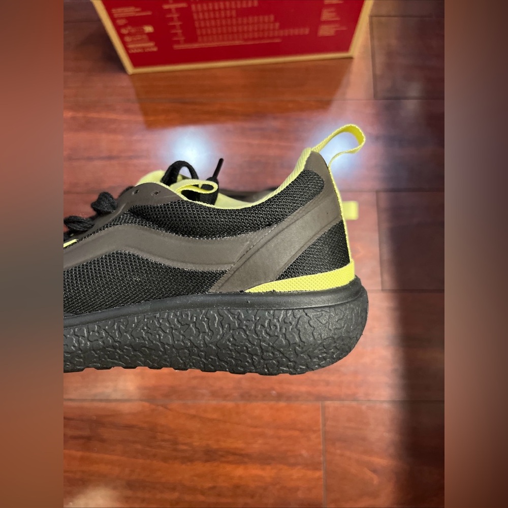 Vans MTE UltraRange Exo Mens 7 / Womens 8.5 Black Brown Shoe Sneaker HALF BOX - Picture 9 of 16